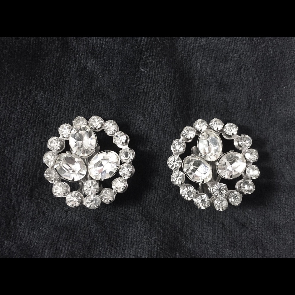Coro Signed Vintage Clip-on Rhinestone Earrings